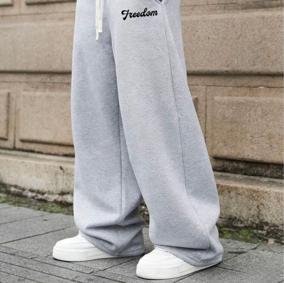 Oversized Relaxed-Fit “Freedom” Sweatpants